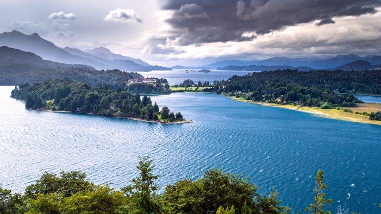 Mi lugar soñado entre bosques, lagos y montañas