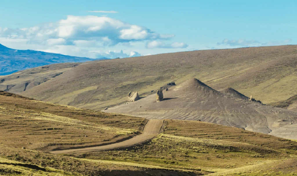 Las rutas del noroeste de Santa Cruz proponen un viaje a nuestro interior 5 Ruta Provincial 41 Camino del Zeballos con paisajes patagónicos