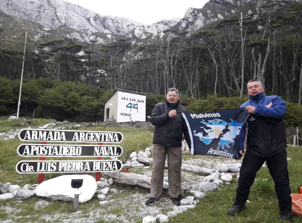 Travesía del Velero Galileo en Patagonia y en la Antártida por el Comandante Navas 1 Travesía del Velero Galileo en Patagonia