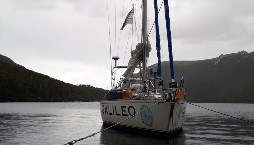 Journey of the Sailboat Galileo in Patagonia and Argentine Antarctica - 2nd part - 1 Patagonian and Antarctic Journey of the Sailboat Galileo by Commander Navas