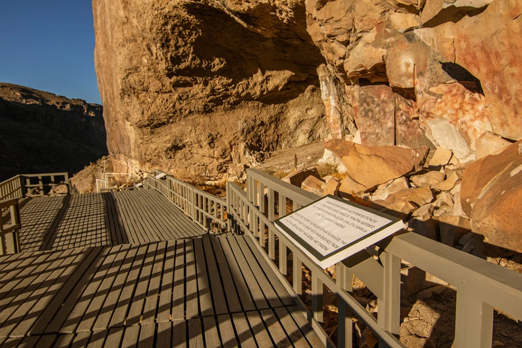 Exploring the amazing 'Cueva de las Manos' UNESCO World Heritage Site 2 Cueva de las Manos